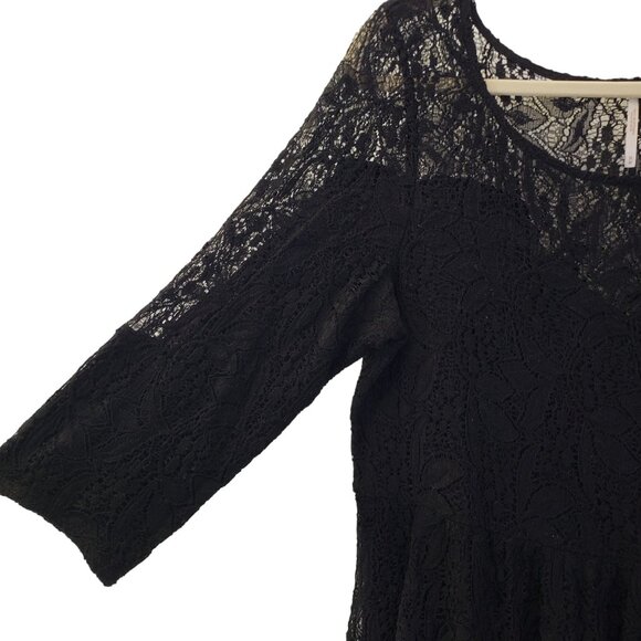 Free People Lace Overlay Fit & Flare Dress Size Medium - Picture 5 of 6